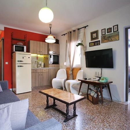 אתונה Vintage Apartment מראה חיצוני תמונה